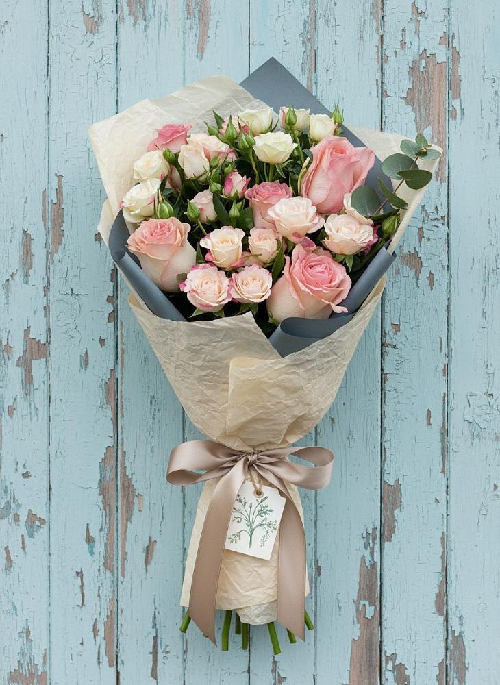 Букет цветов из: Розы в Атагае