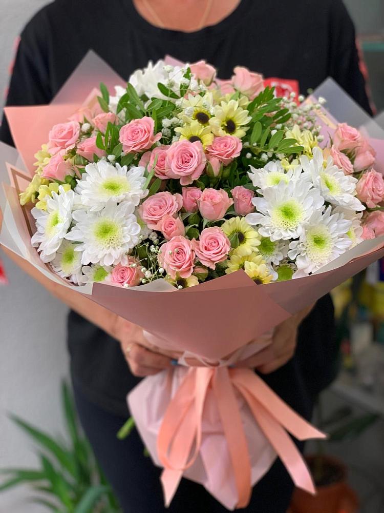 Букет цветов из: Розы и Хризантемы в Атагае
