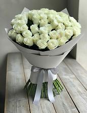 Букет 35 Белых роз в Атагае