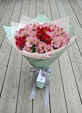 Букет цветов из:  Альстромерии в Атагае