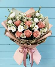 Букет цветов из:  Розы, Альстромерии и Лизиантусы в Атагае