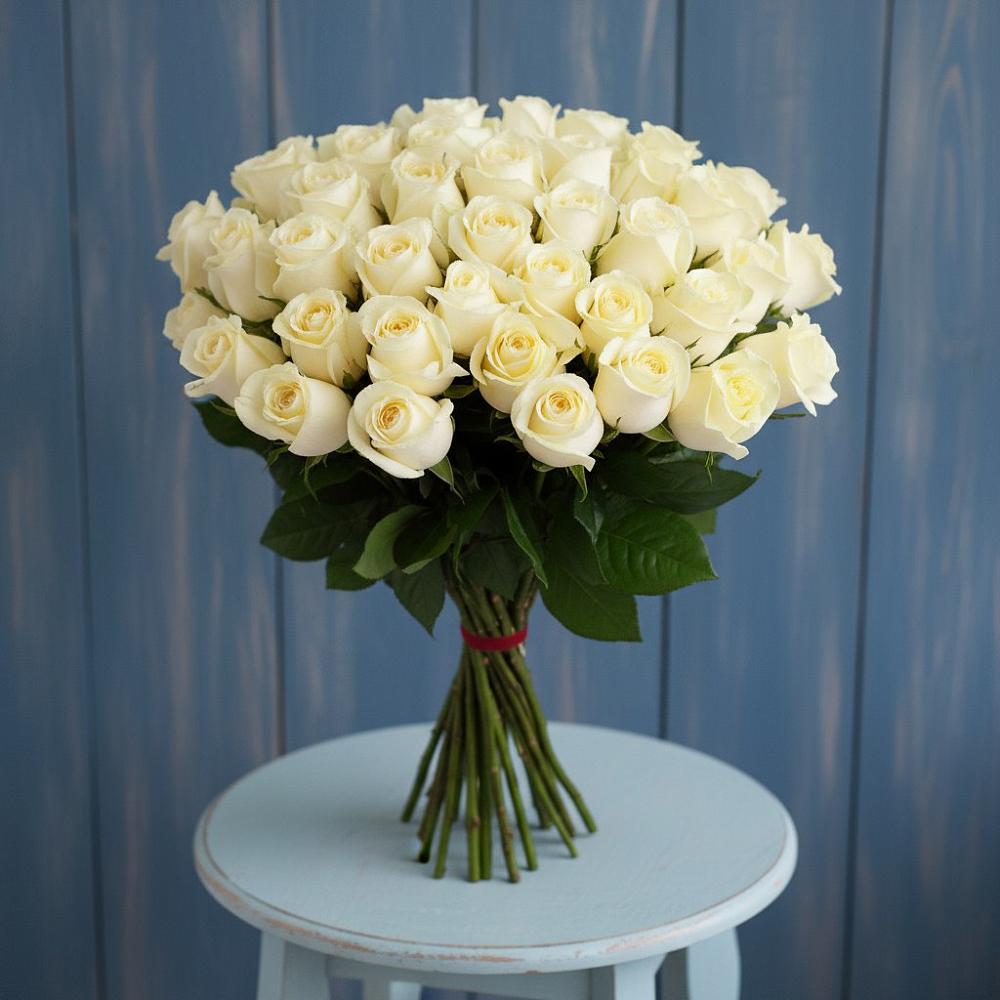 Букет 51 Белая роза Эдлесс Лав в Атагае