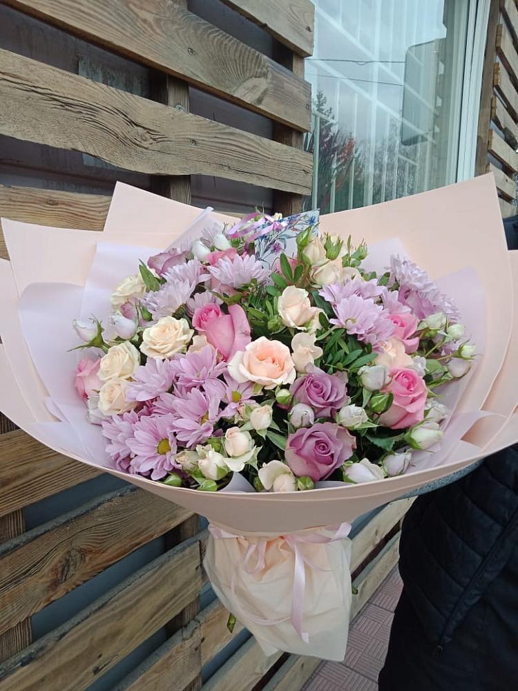 Букет цветов из: Розы и Хризантемы в Атагае