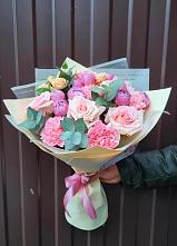 Букет цветов из:  Розы и Гвоздики в Атагае