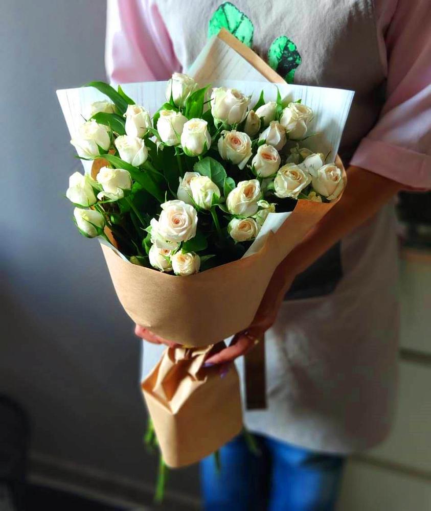 Букет цветов из: Розы в Атагае