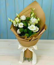 Букет цветов из:  Хризантемы и Лизиантусы в Атагае