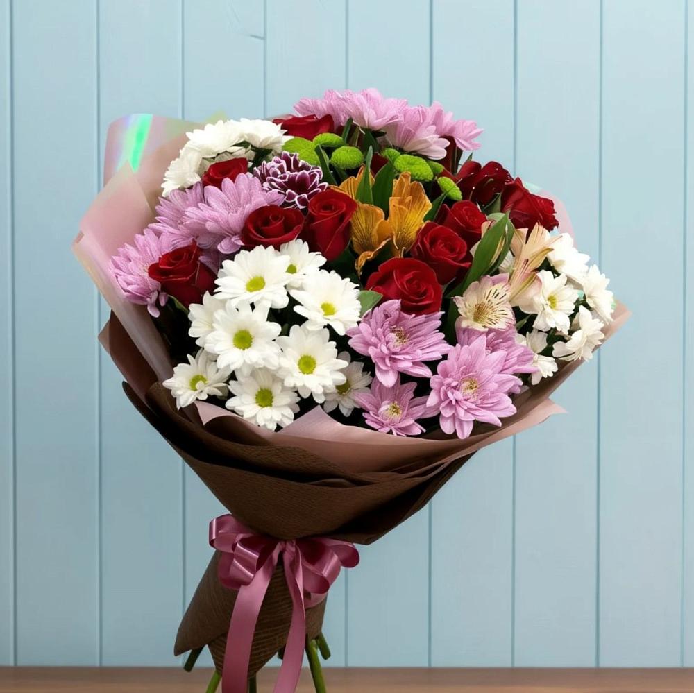 Букет цветов из: Розы, Хризантемы и Альстромерии в Атагае