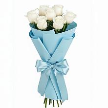 Букет 7 белых роз Проуд в Атагае