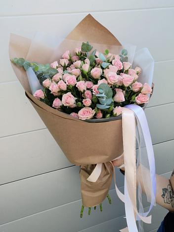 Букет цветов из: Розы в Атагае