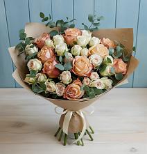 Букет цветов из:  Альстромерии и Розы в Атагае