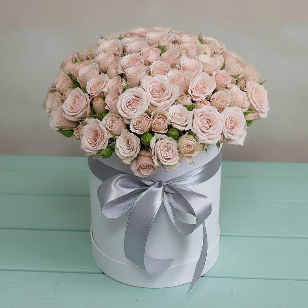 Цветочная композиция из Розы в шляпной коробке в Атагае