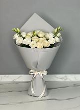 Букет цветов из:  Розы и Лизиантусы #REPLACE_PRED# Атагае